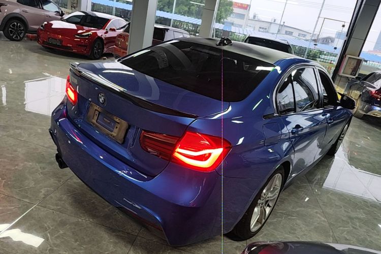 BMW 3 Series 2018 #7 BMW 3 Series 2018 car image #7