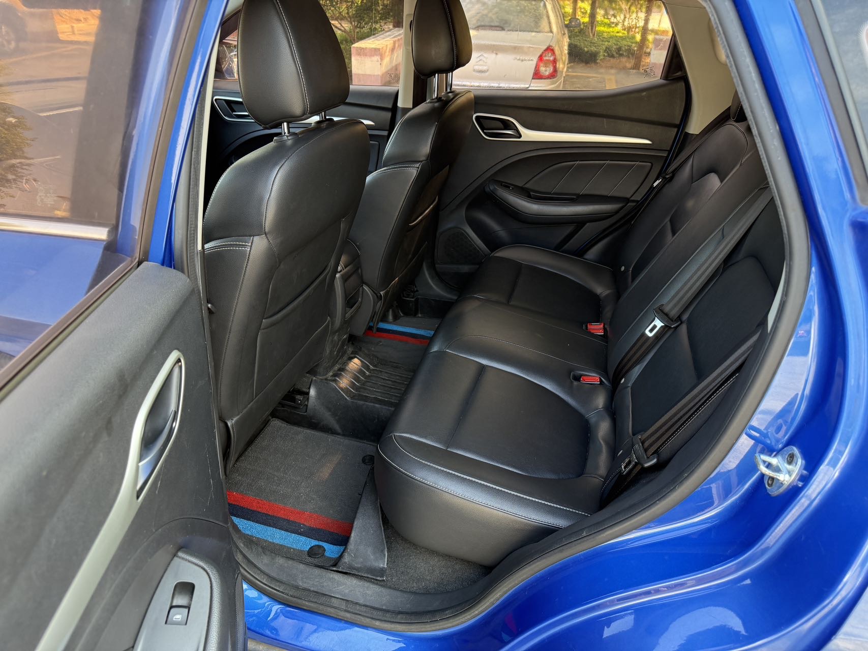 MG ZS 2018 image de voiture #9