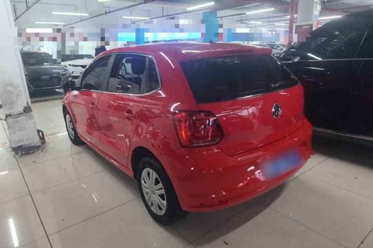 Volkswagen Polo 2016 car image #5