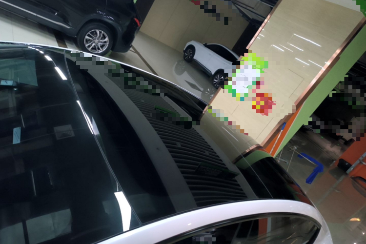 Tesla Model 3 2024 car image #27