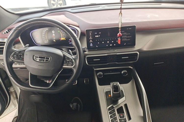 GEELY Coolray 2020 #10 GEELY Coolray 2020 image de voiture #10