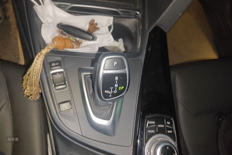 BMW 3 Series 2017 #16 BMW 3 Series 2017 car image #16