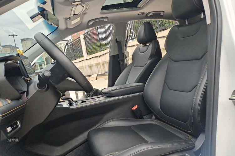 GEELY Emgrand L HiP 2022 car image #17