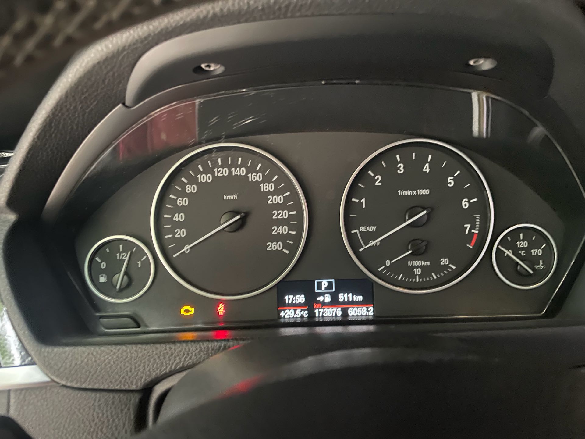 BMW 3 Series 2016 car image #6