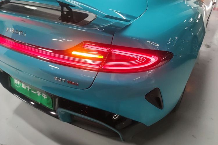 MI SU7 2024 car image #8