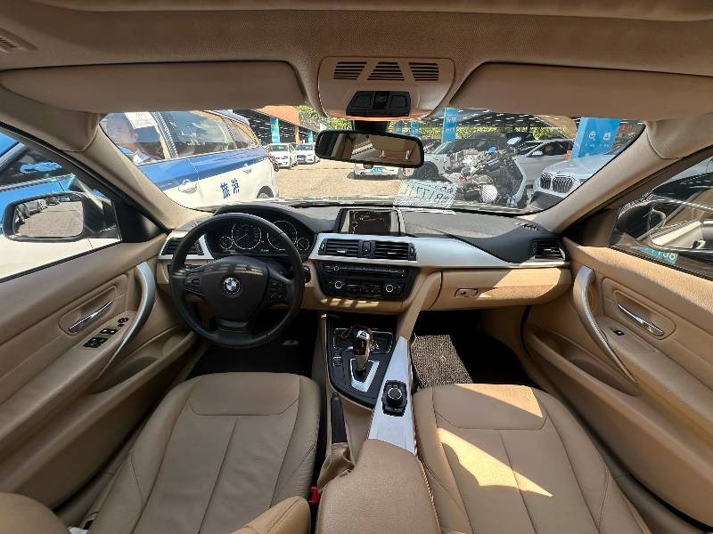BMW 3 Series 2013 #6 BMW 3 Series 2013 car image #6