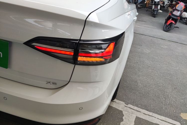 Volkswagen Lavida 2025 car image #8