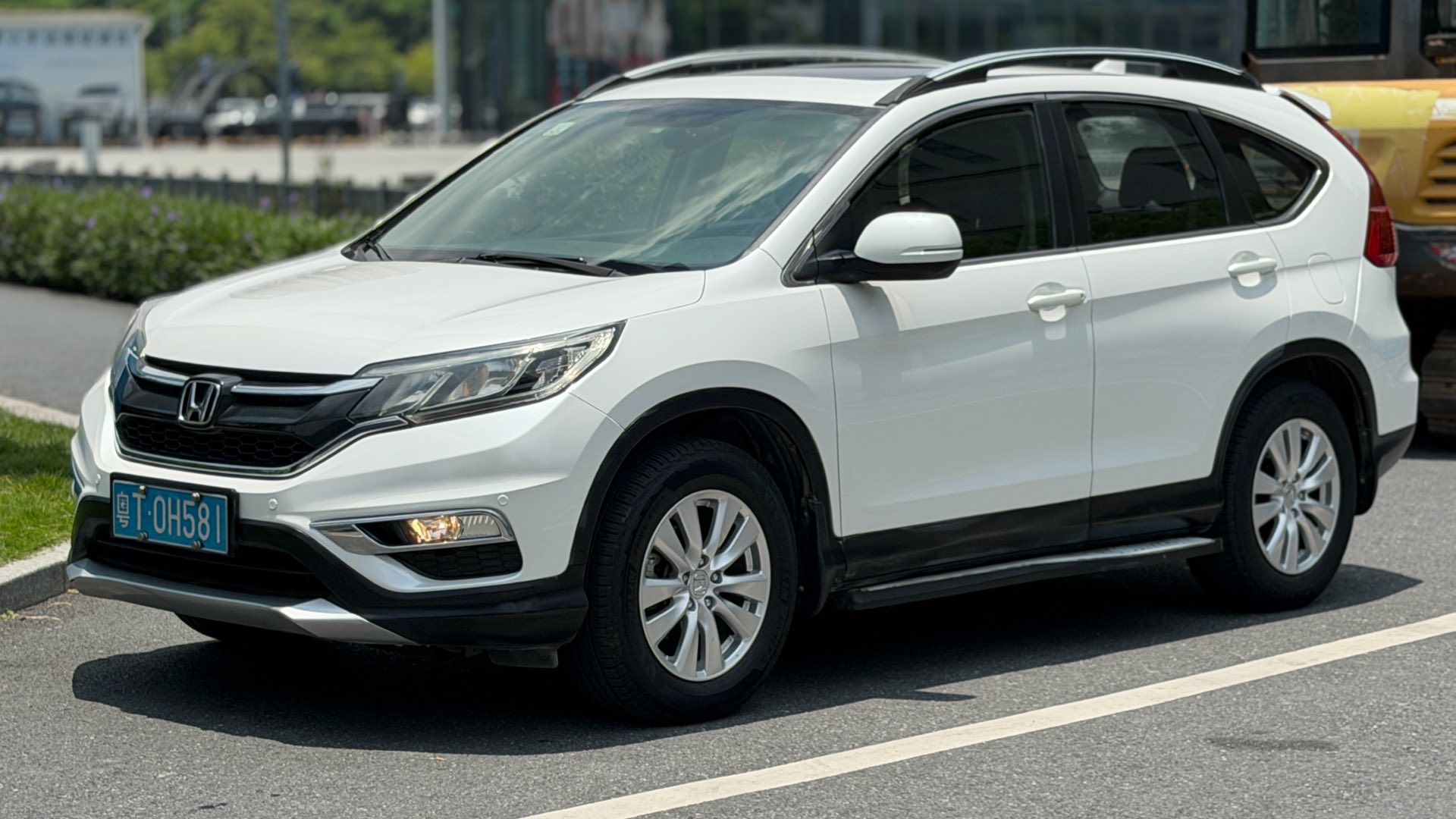 Honda CR-V 2016 Honda CR-V 2016 car image