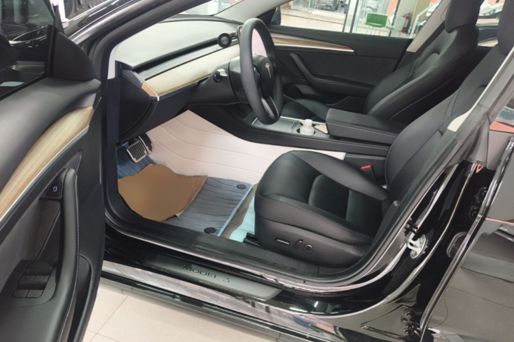 Tesla Model 3 2023 #16 Tesla Model 3 2023 car image #16