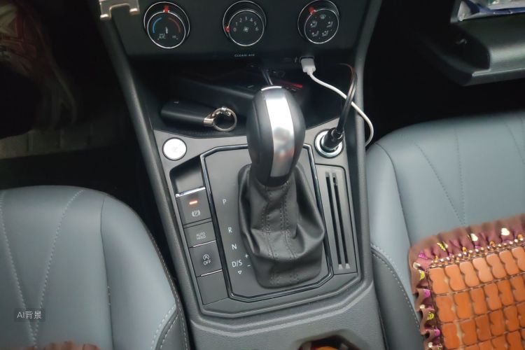 Volkswagen Lavida 2025 car image #16