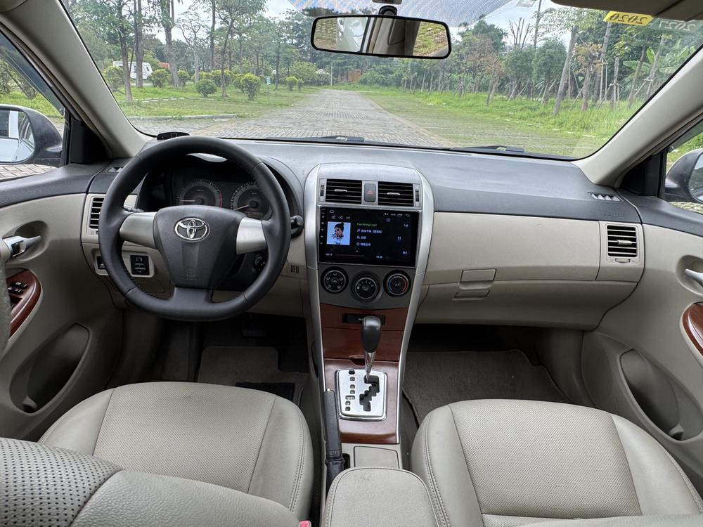 Toyota Corolla 2013 #12 Toyota Corolla 2013 car image #12