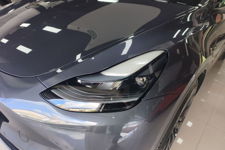 Tesla Model Y 2022 #23 Tesla Model Y 2022 car image #23