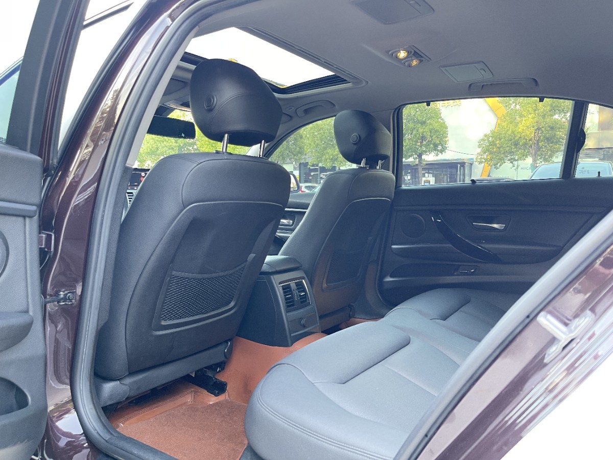 BMW 3 Series 2017 #12 BMW 3 Series 2017 car image #12