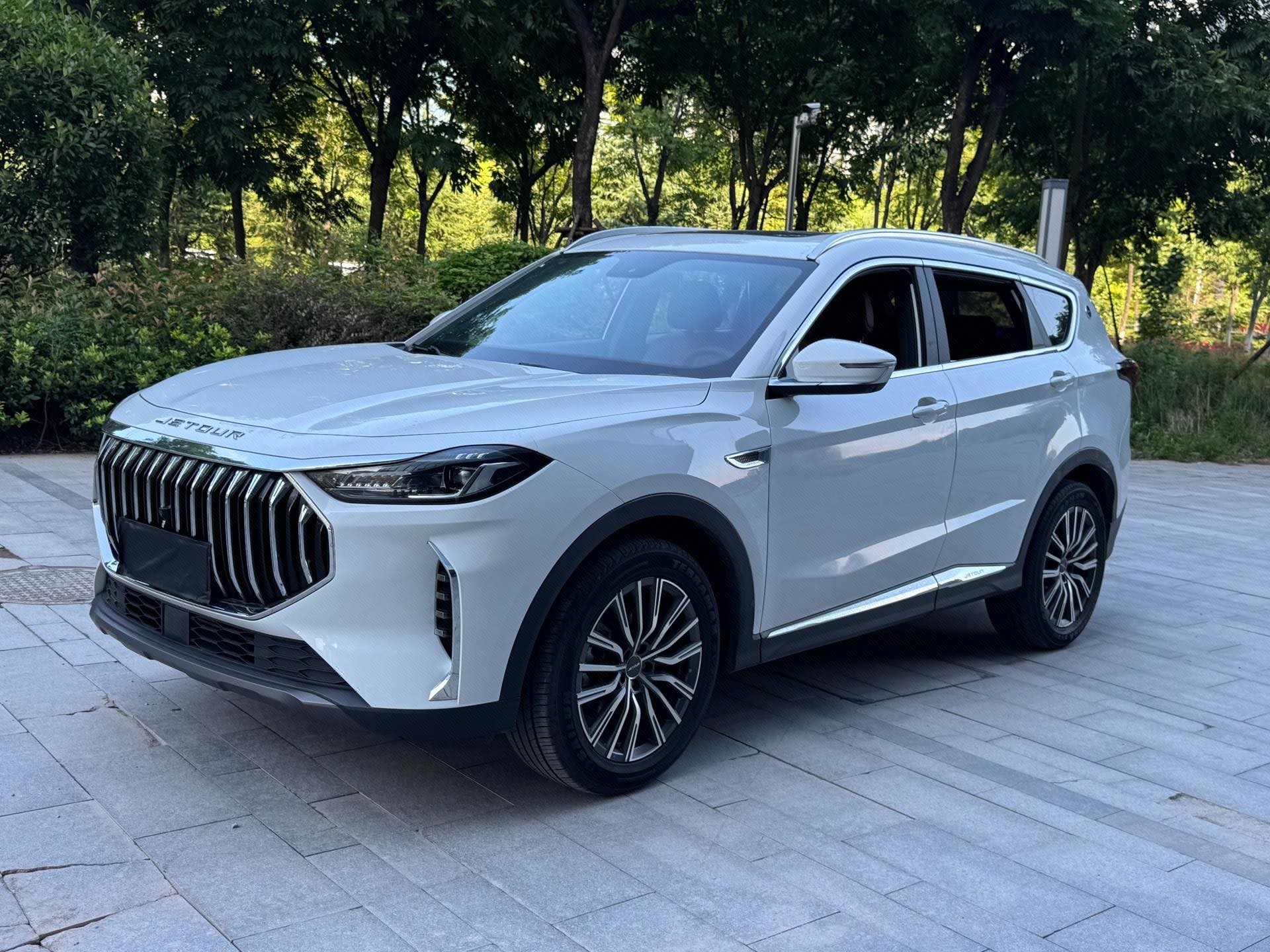 Jetour X70 PLUS 2024 Jetour X70 PLUS 2024 car image