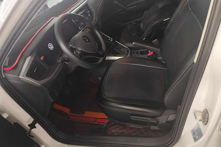 Volkswagen Polo 2023 car image #15