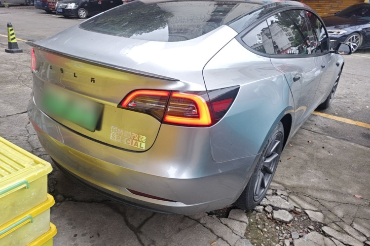 Tesla Model 3 2021 #5 Tesla Model 3 2021 car image #5