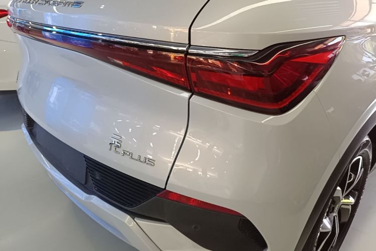 BYD Yuan Plus 2023 #8 BYD Yuan Plus 2023 car image #8