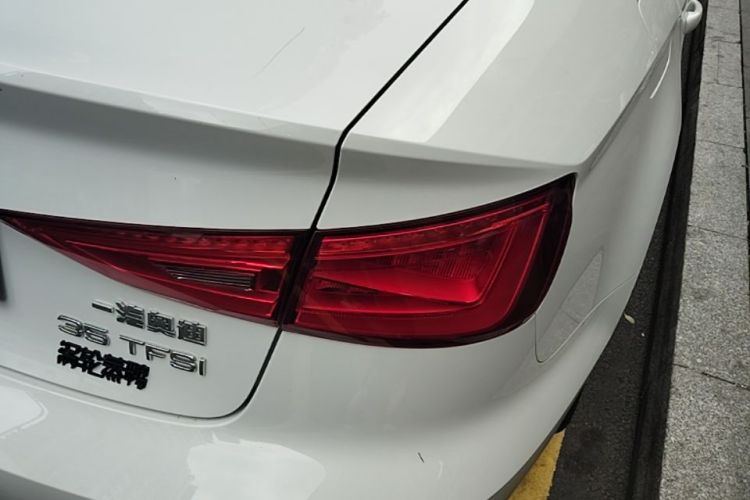 Audi A3 2016 car image #8