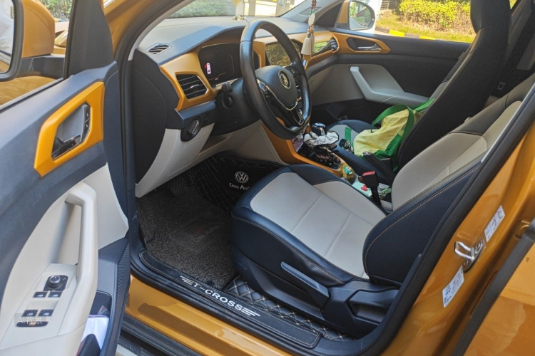 Volkswagen T-Cross 2019 #18 Volkswagen T-Cross 2019 صورة سيارة #18