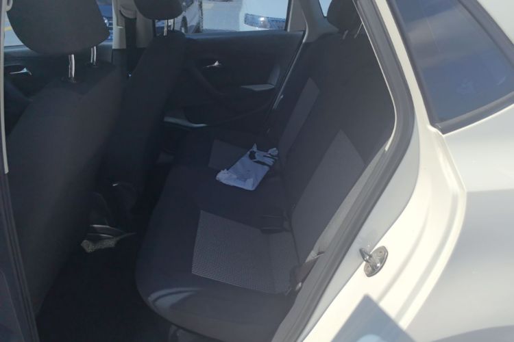Volkswagen Polo 2018 #17 Volkswagen Polo 2018 car image #17