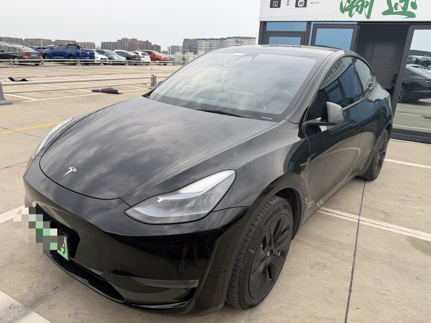 Tesla Model Y 2023 Tesla Model Y 2023 car image