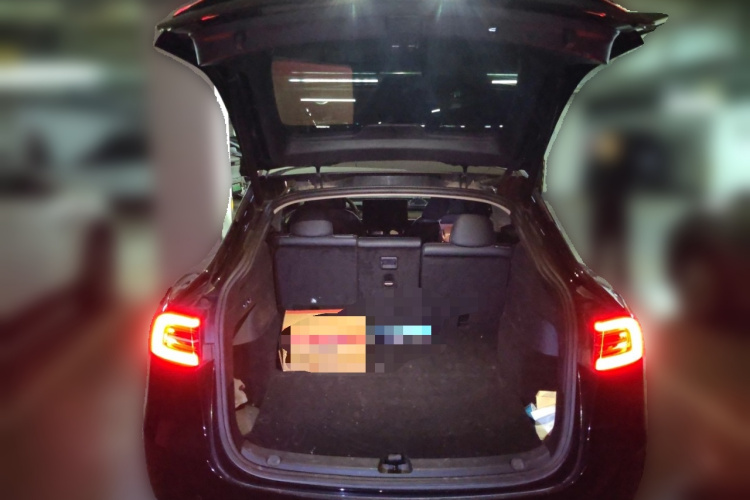 Tesla Model Y 2021 #17 Tesla Model Y 2021 car image #17