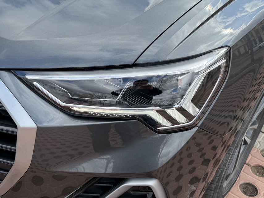 Audi Q3 2023 #8 Audi Q3 2023 car image #8