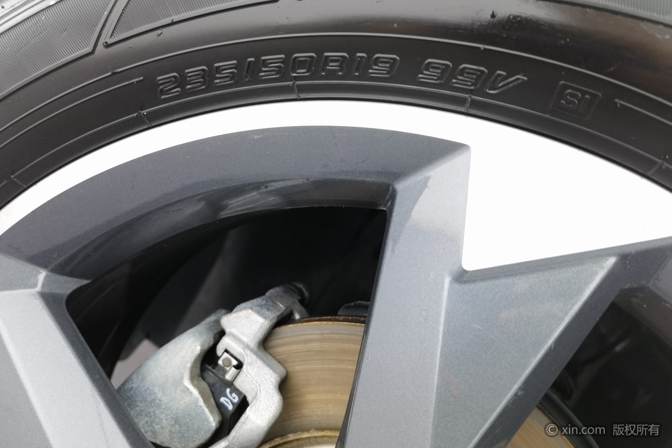 Audi Q3 2023 imagen de coche #25