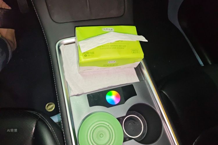 Tesla Model Y 2022 #16 Tesla Model Y 2022 car image #16