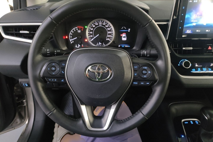 Toyota Corolla 2020 #13 Toyota Corolla 2020 car image #13