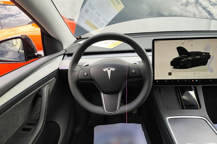 Tesla Model Y 2024 #11 Tesla Model Y 2024 car image #11