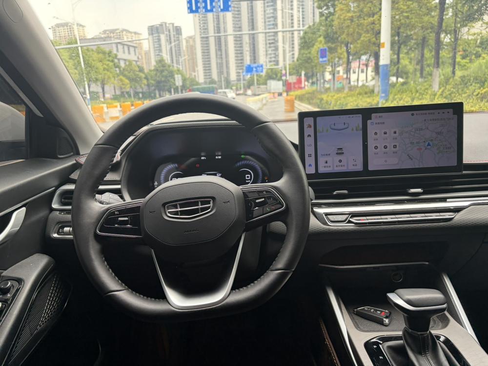GEELY Emgrand 2023 #10 GEELY Emgrand 2023 car image #10