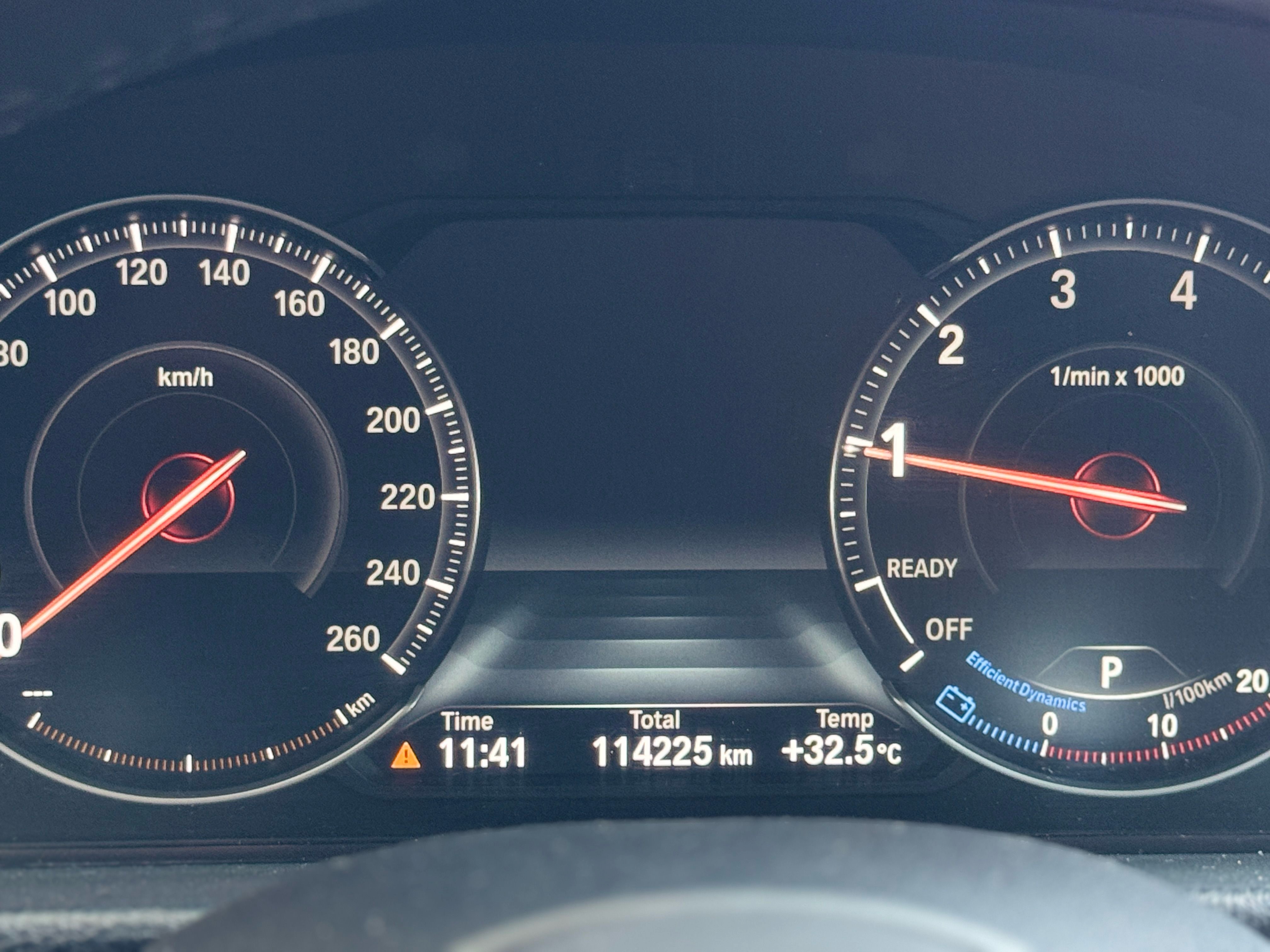 BMW 3 Series 2019 imagen de coche #16