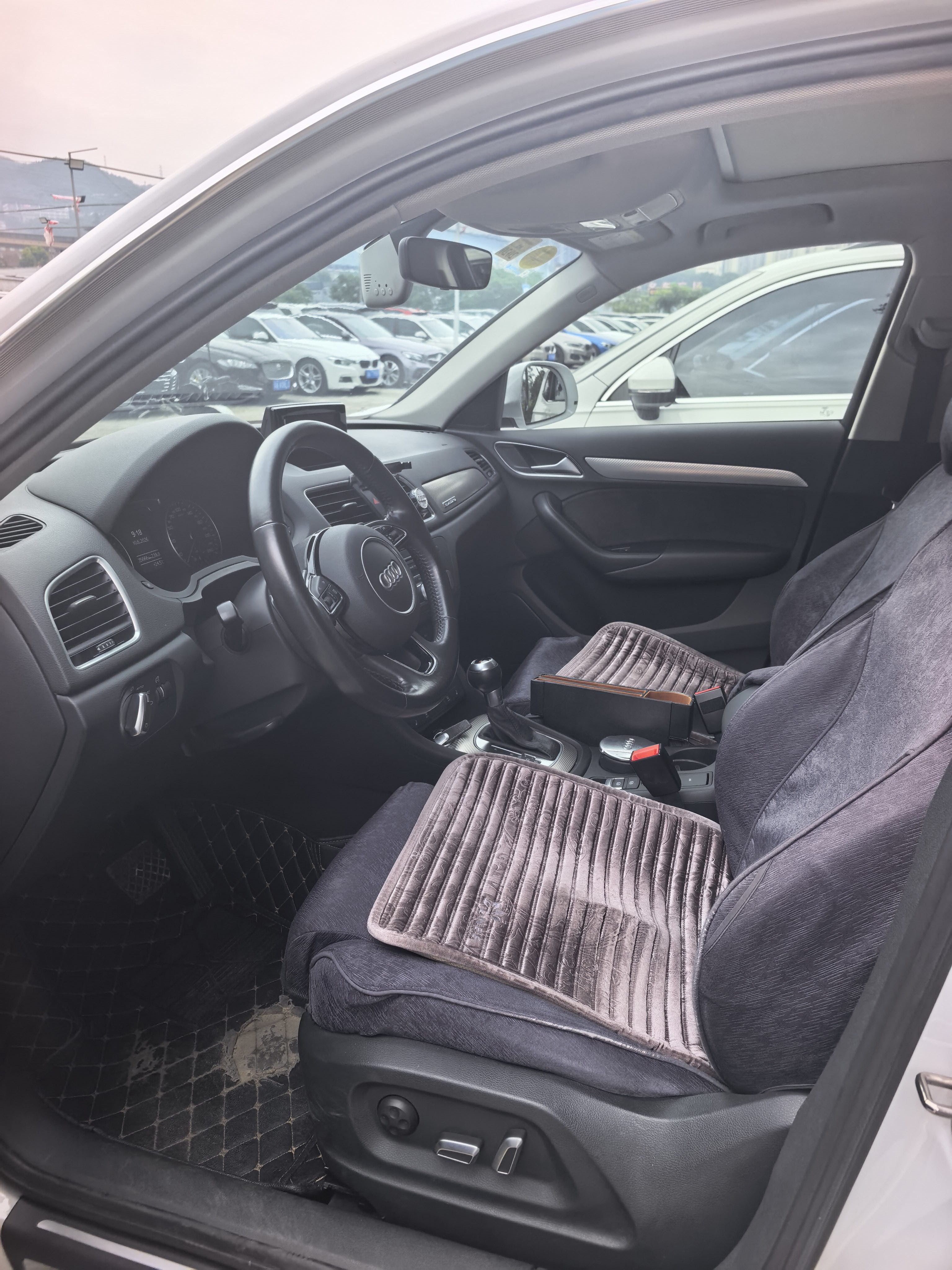 Audi Q3 2016 #2 Audi Q3 2016 car image #2