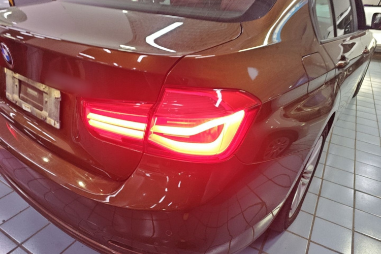 BMW 3 Series 2016 #8 BMW 3 Series 2016 car image #8