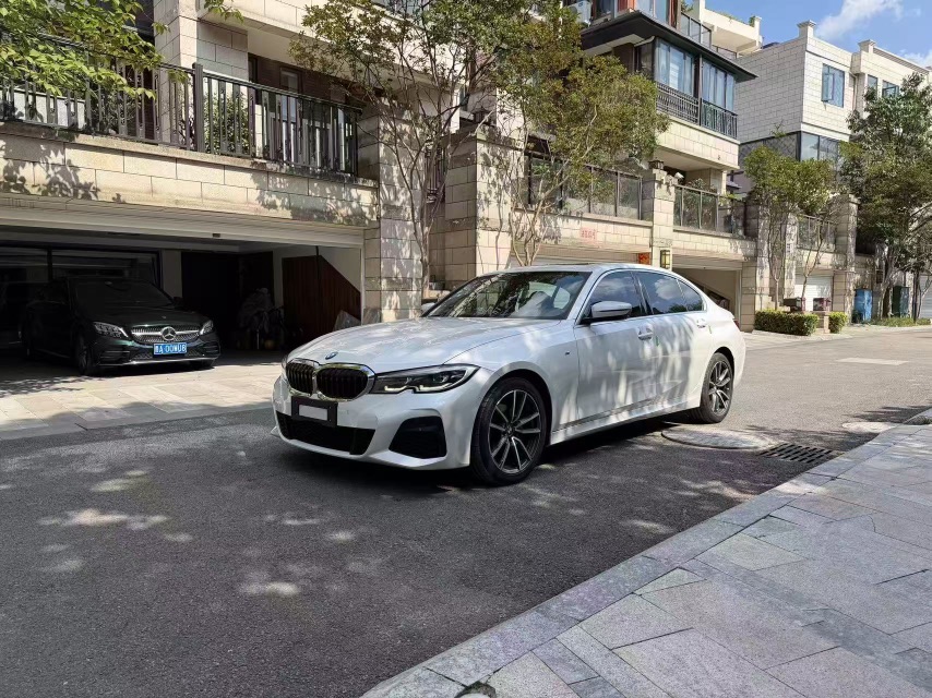 BMW 3 Series 2020 BMW 3 Series 2020 car image