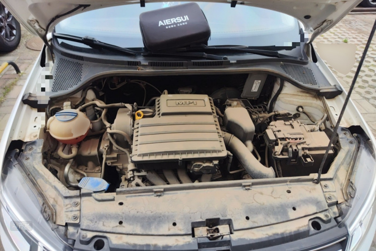 Volkswagen Santana 2017 car image #22