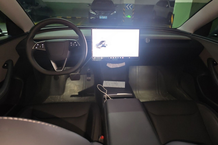 Tesla Model 3 2025 #7 Tesla Model 3 2025 car image #7