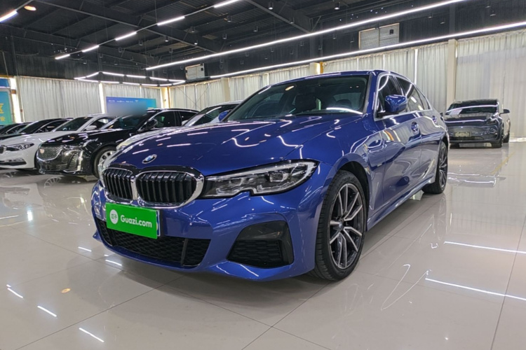 BMW 3 Series 2020 #2 BMW 3 Series 2020 car image #2