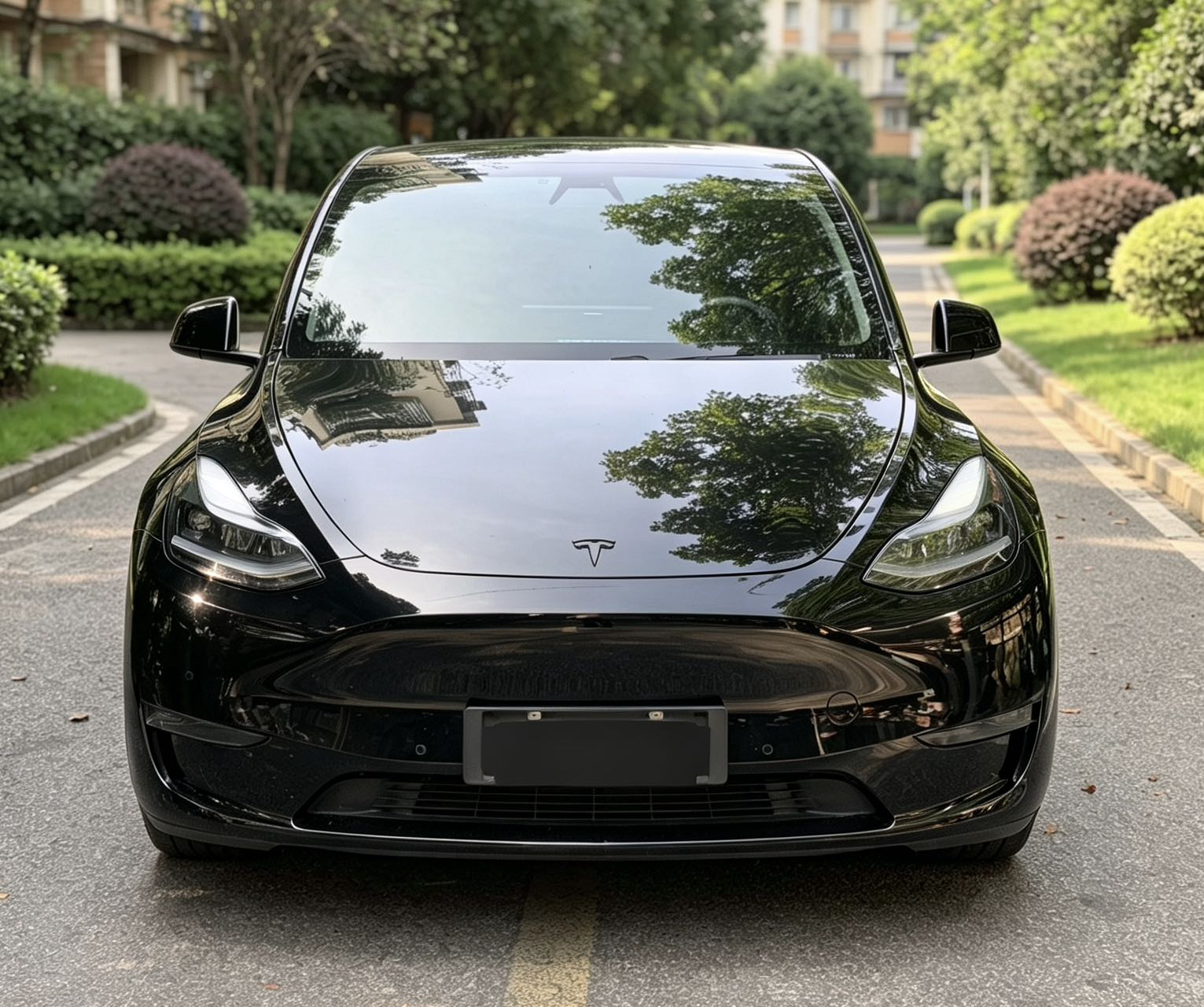 Tesla Model Y 2023 #2 Tesla Model Y 2023 car image #2