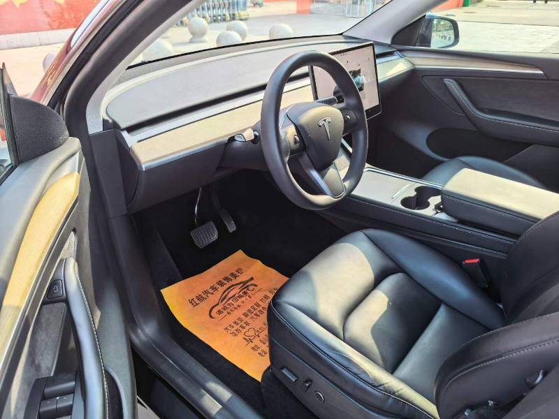 Tesla Model Y 2023 #7 Tesla Model Y 2023 صورة سيارة #7