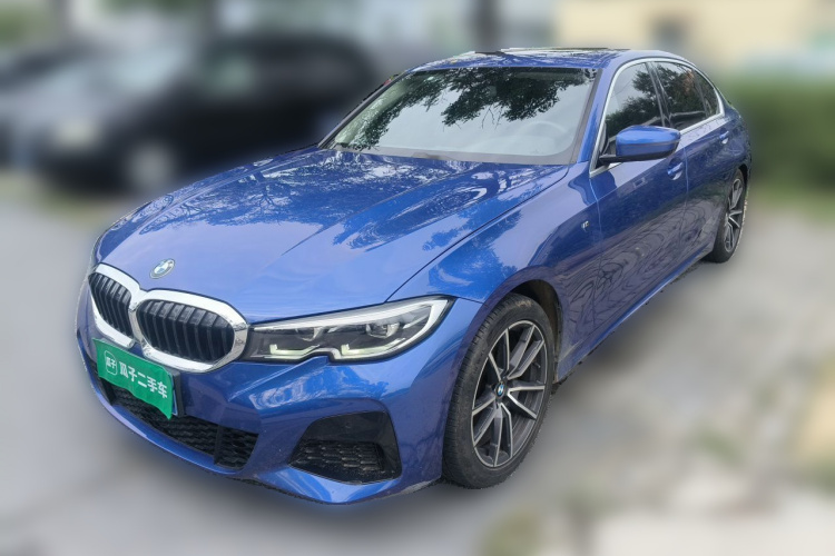 BMW 3 Series 2020 car image #2