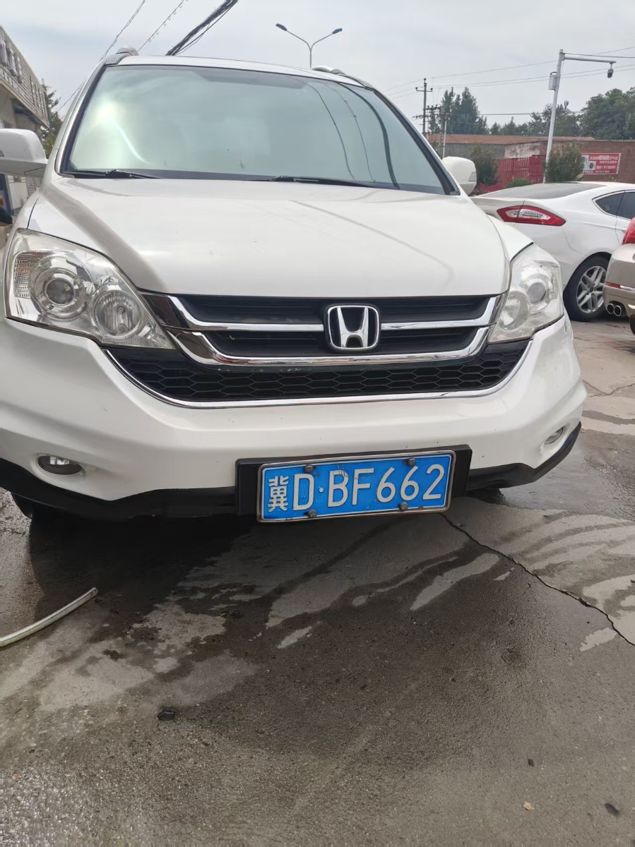 Honda CR-V 2011 car image #2