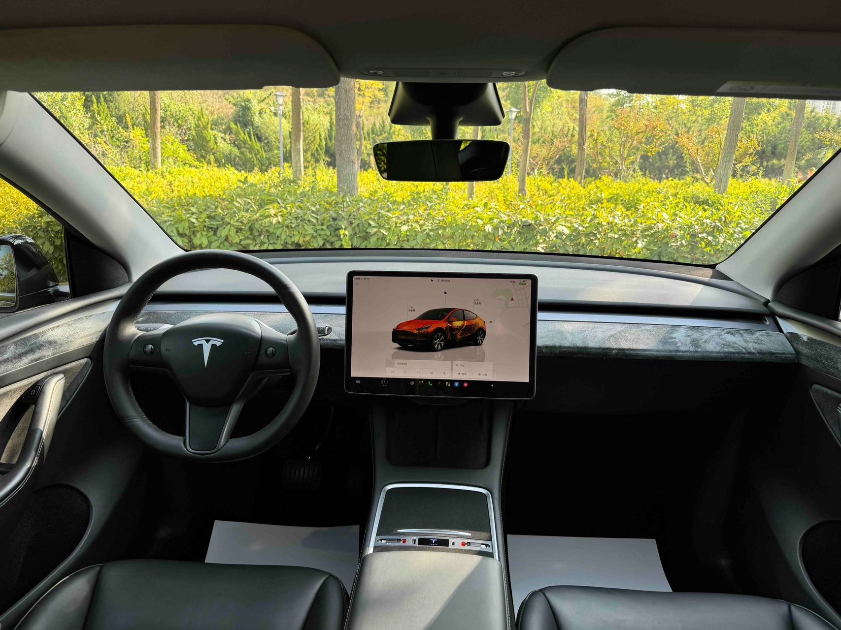 Tesla Model Y 2023 #8 Tesla Model Y 2023 car image #8