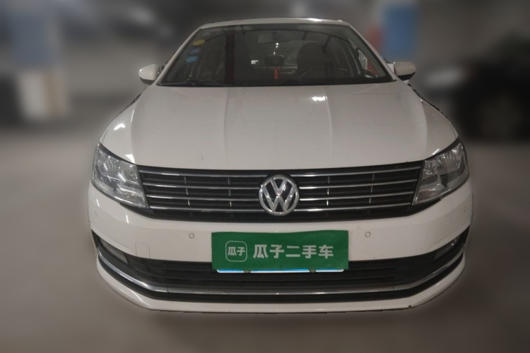 Volkswagen Lavida 2017 car image #3