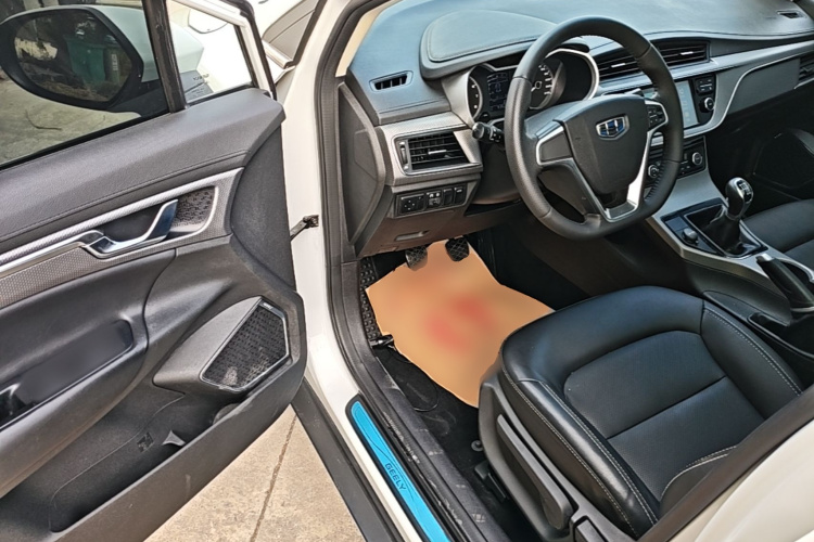GEELY Emgrand GS 2016 #12 GEELY Emgrand GS 2016 car image #12