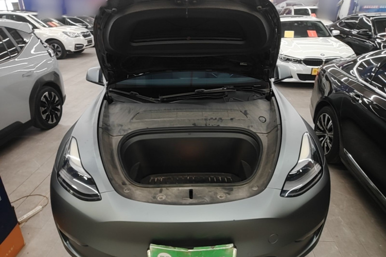 Tesla Model Y 2022 #22 Tesla Model Y 2022 car image #22