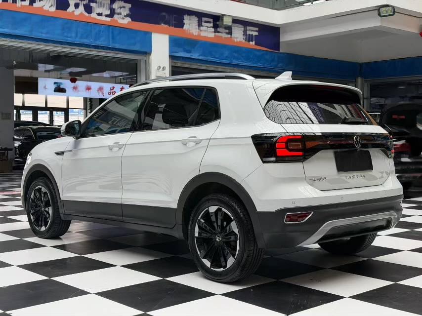 Volkswagen Tacqua 2021 car image #9