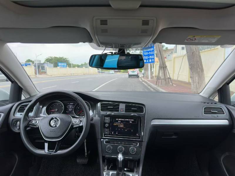 Volkswagen Golf 2019 #5 Volkswagen Golf 2019 car image #5