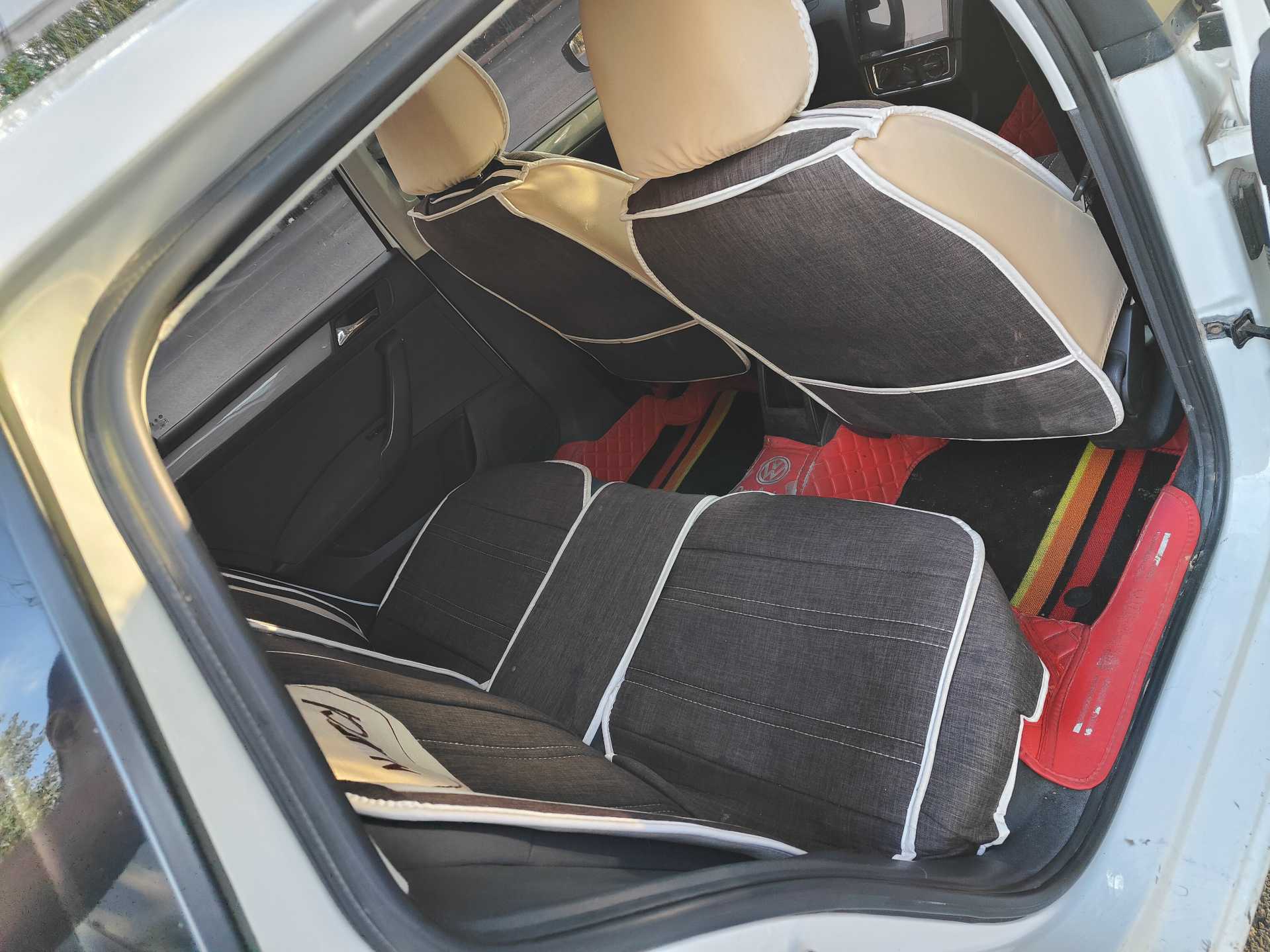Volkswagen Santana 2017 car image #6